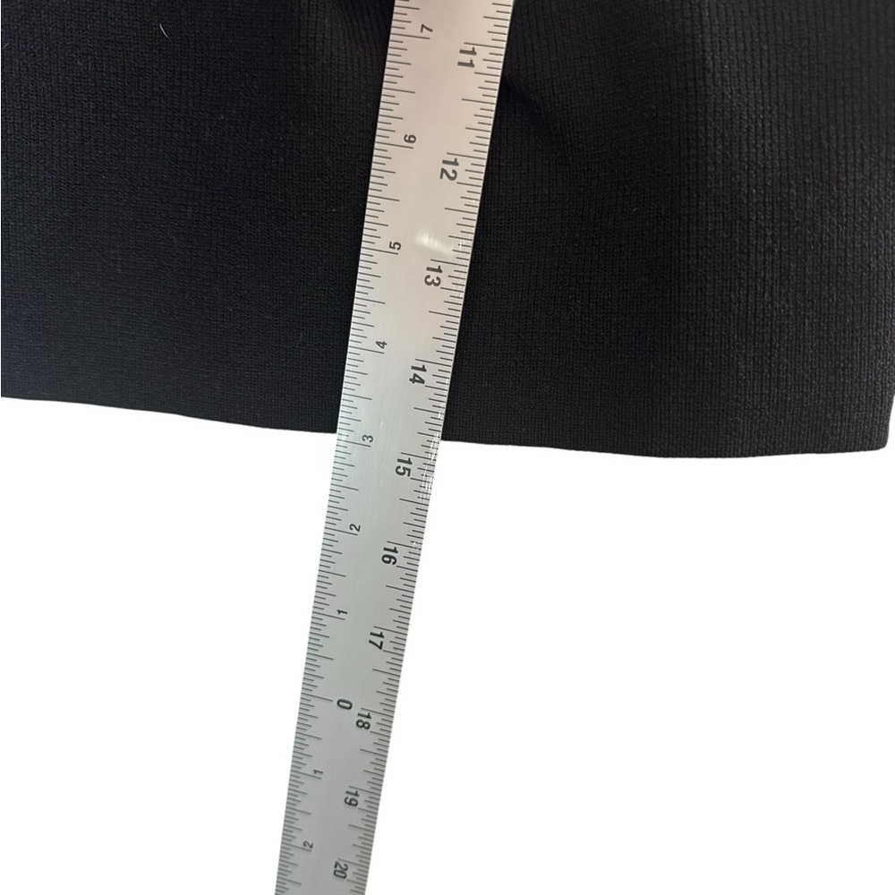 Forever 21 Black Ribbed Underwire Crop Top Size‎ L - Picture 5 of 6